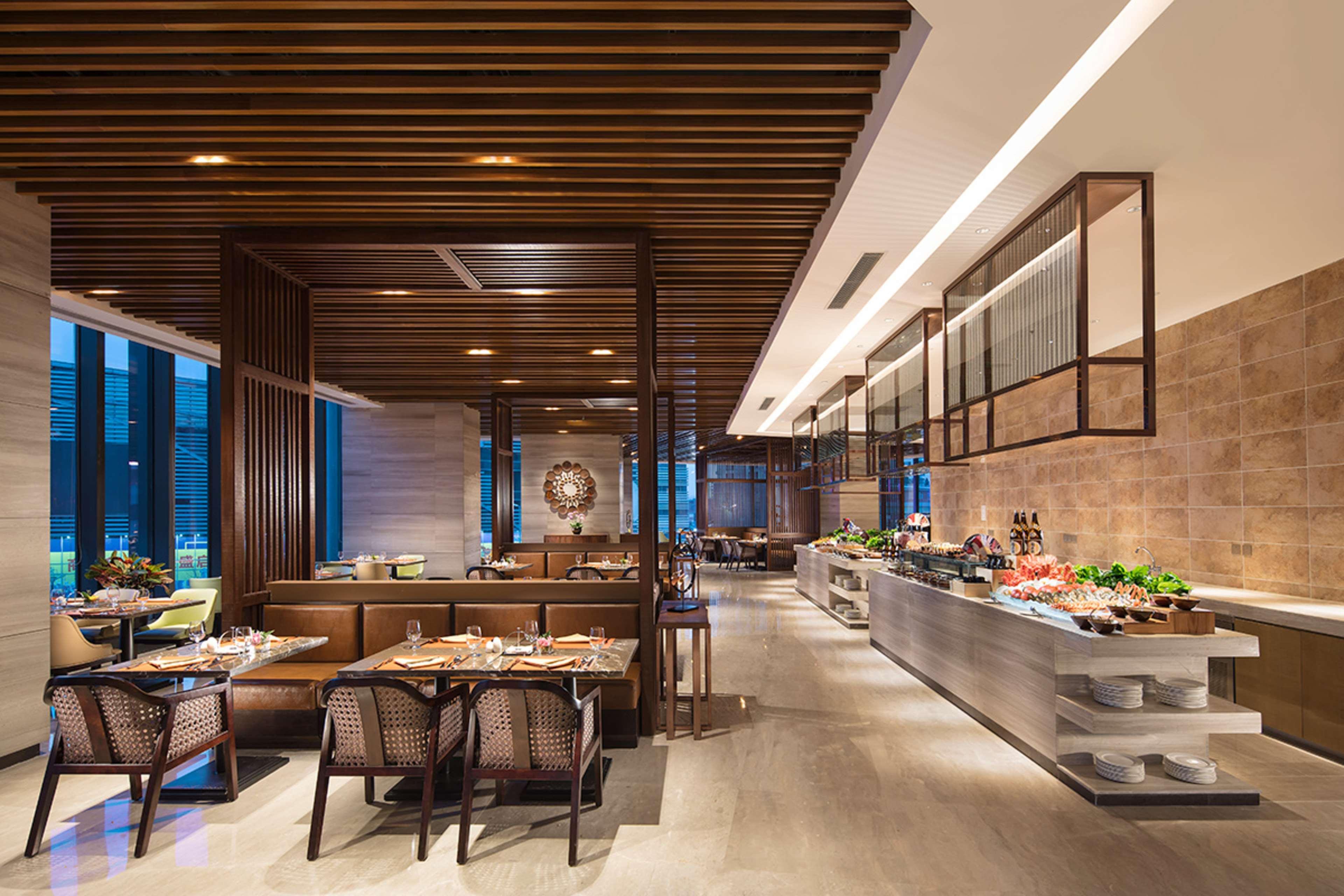 Hotel Hilton Shenyang Exterior foto